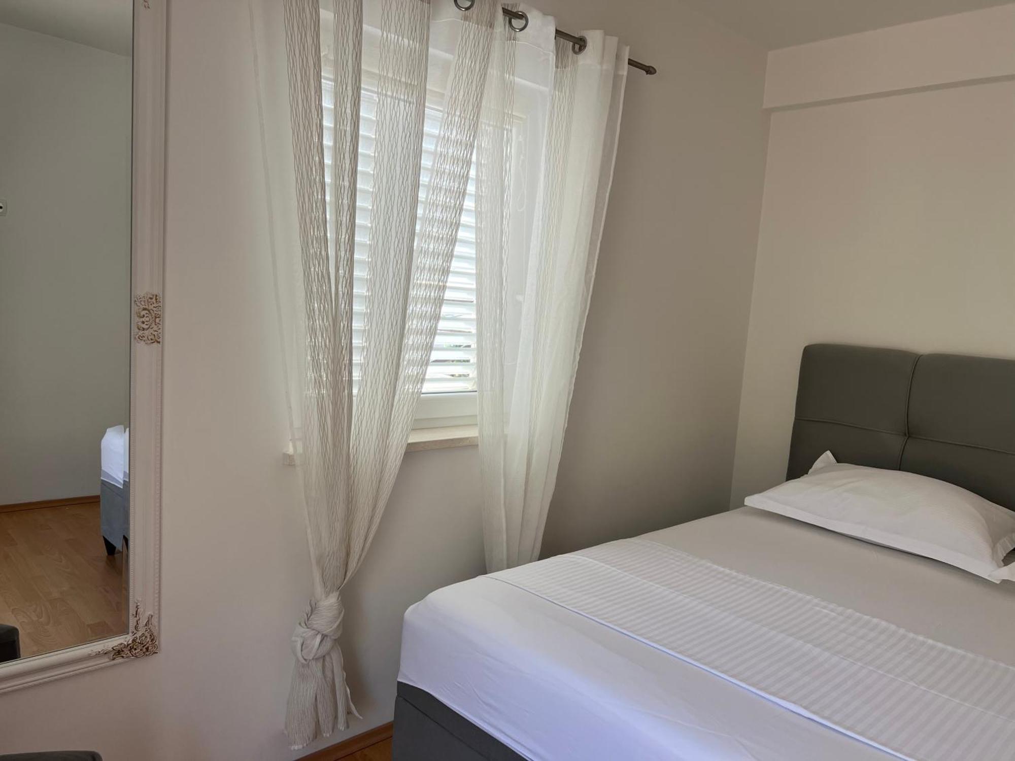 Ana Exclusive Apartments イェルサ エクステリア 写真